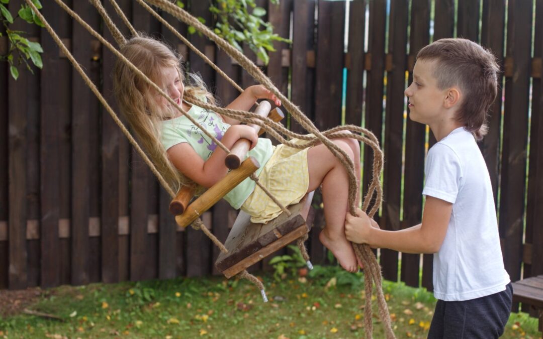 Przewodnik po huśtawkach ogrodowych dla dzieci: Bezpieczeństwo, wybór i montaż