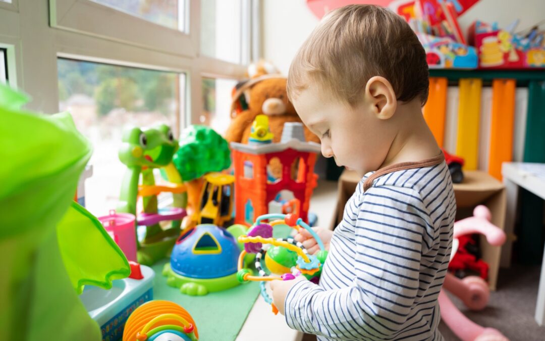 Mądre zabawki dla 3-latka: Przewodnik po najlepszych wyborach dla rozwoju Twojego dziecka